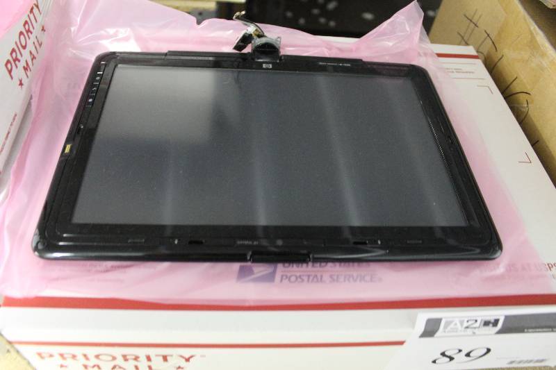 lot 89 image: Hp LCD replacement screen tested and operational