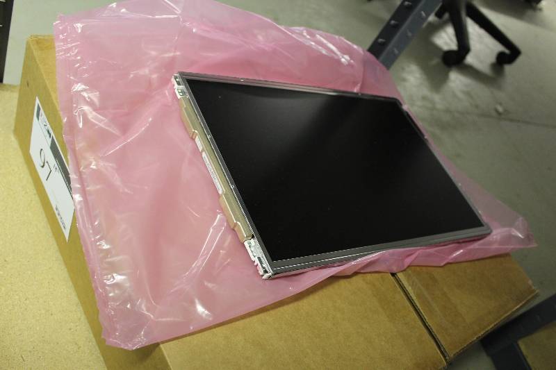 lot 97 image: Replacement LCD screen, tested and operational