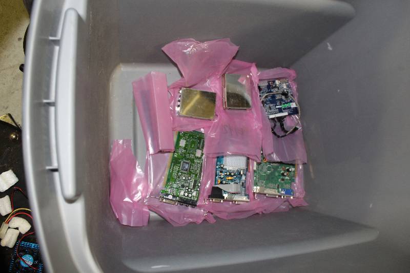 lot 222 image: Misc video cards, AGP video card, tested and operational