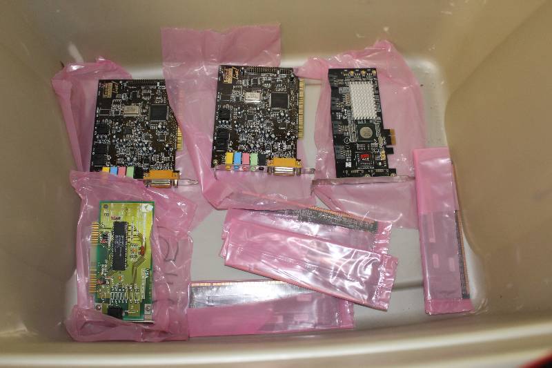lot 251 image: PCI sound cards, other misc cards, tested and operational