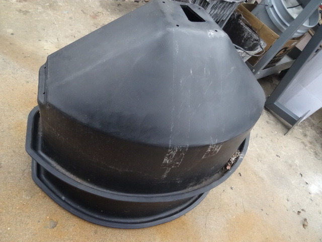 Spreader Tubs