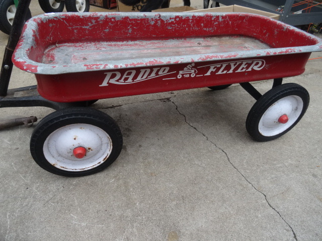 Radio Flyer Kids Wagon