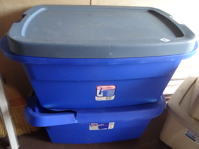30 Gal. Totes Qty 2