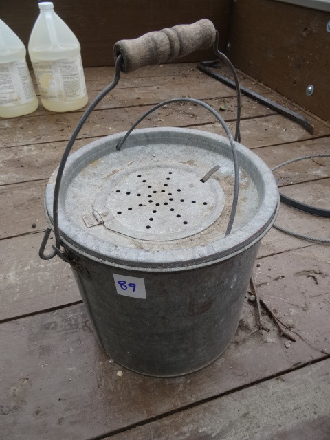 Galvanized Minnow Bucket