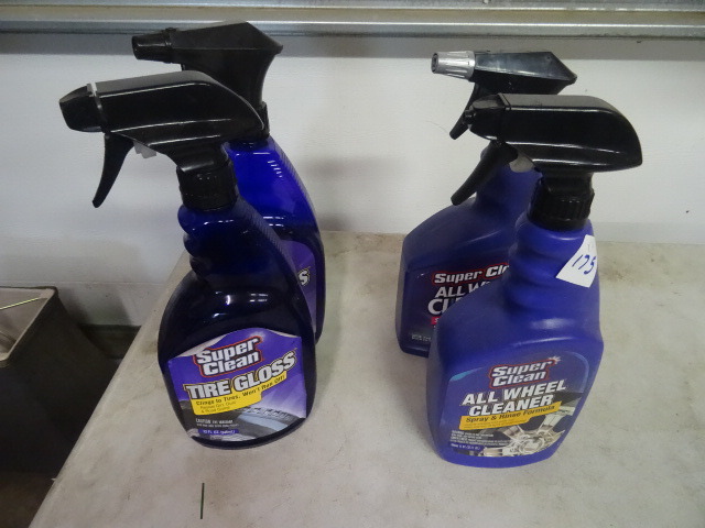 4 Bottles of Tire and Wheel Cleaner