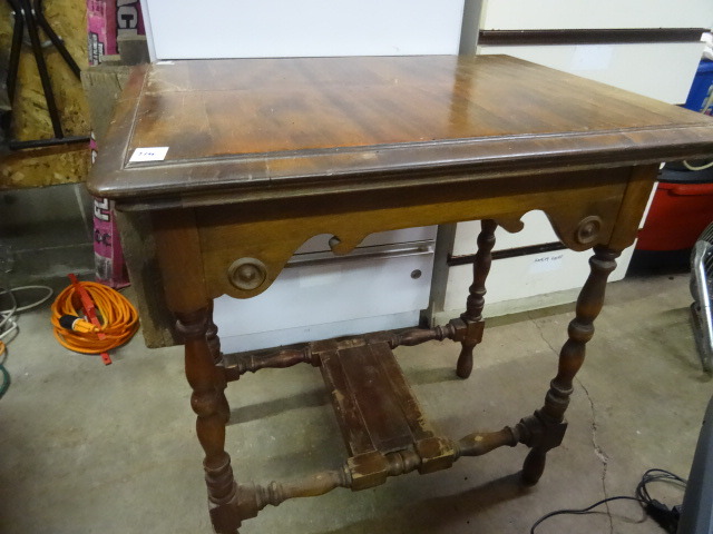 Vintage Wood Table 22 X 29 X 30