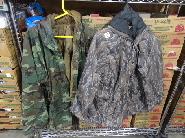 2 Hunting Rain Jackets XL
