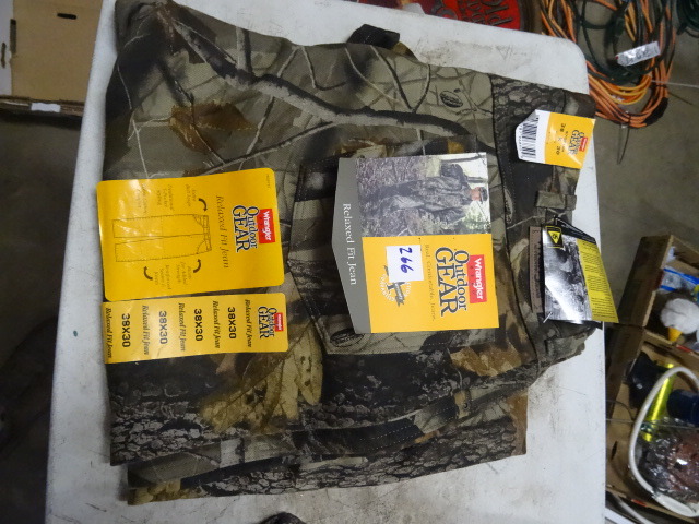 Wrangler 38 X 30 Hunting Pants New
