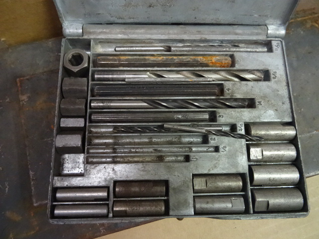 Screw Extractor Set