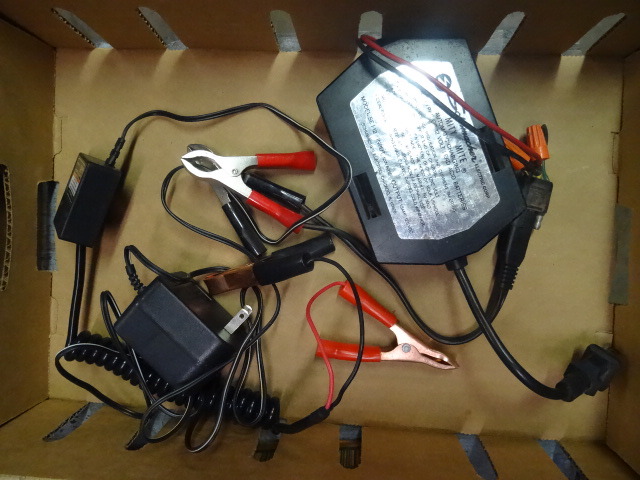 2 Battery Maintainers