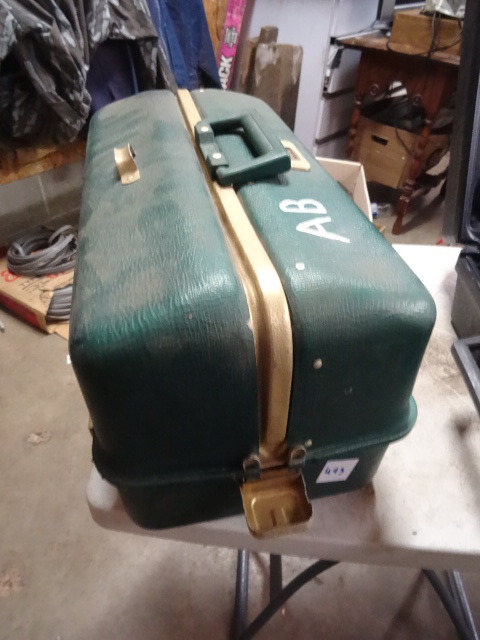 UMCO 1000U Tackle Box