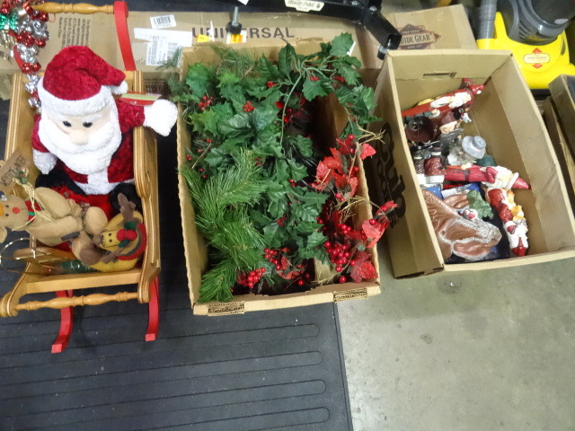Misc Christmas Dcor