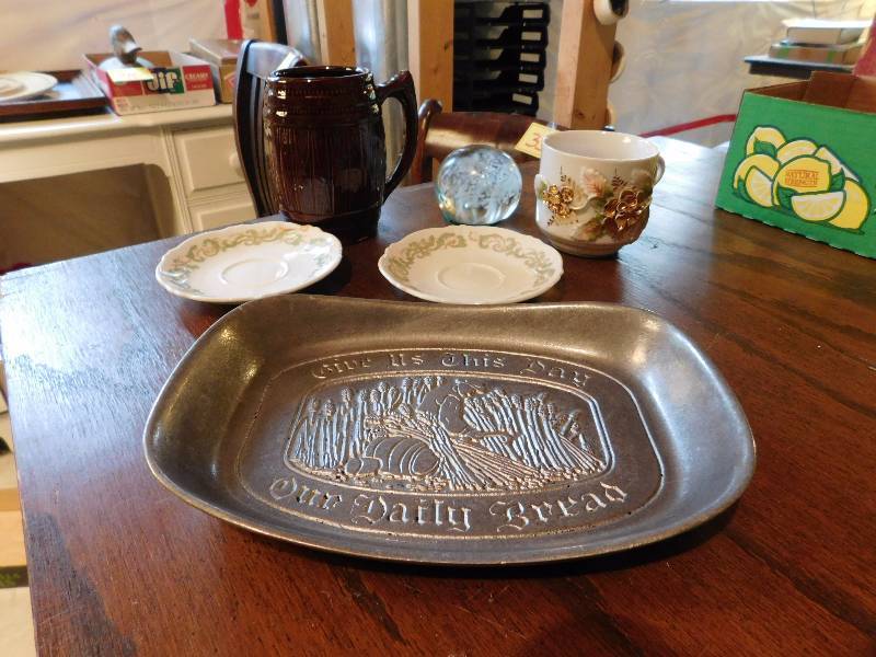 several decor items please see photos
