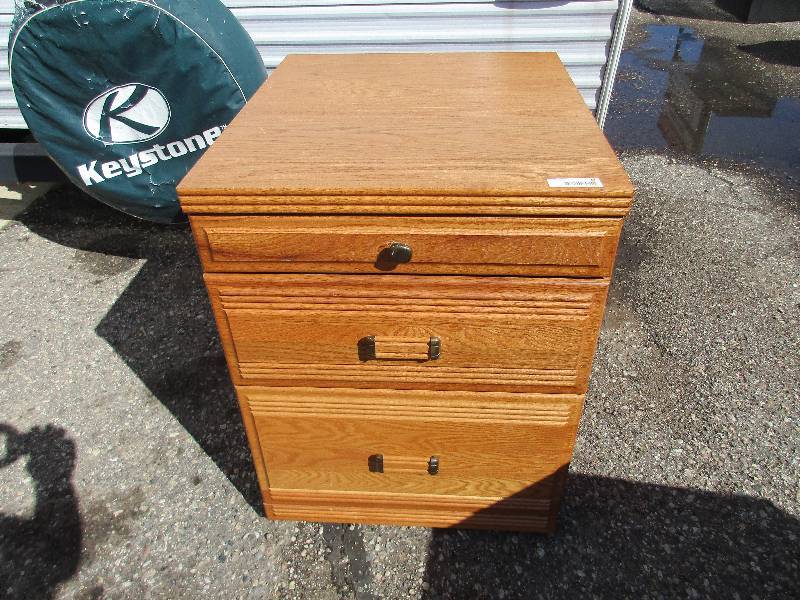 Storage cabinet