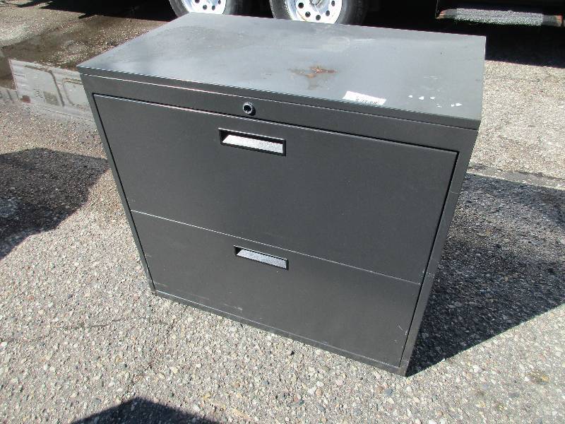 2 Drawer file cabinet