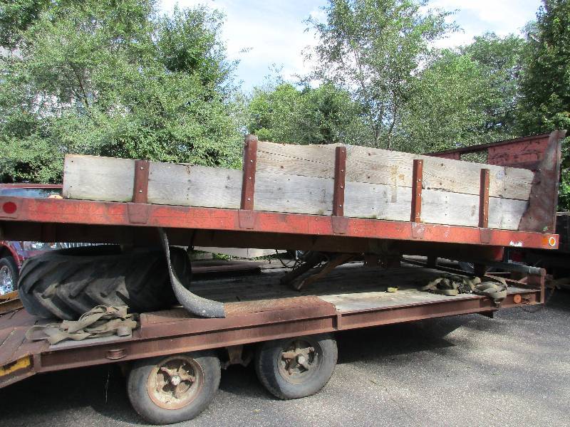 Flatbed