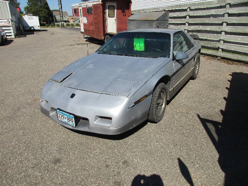 1985 Fiero