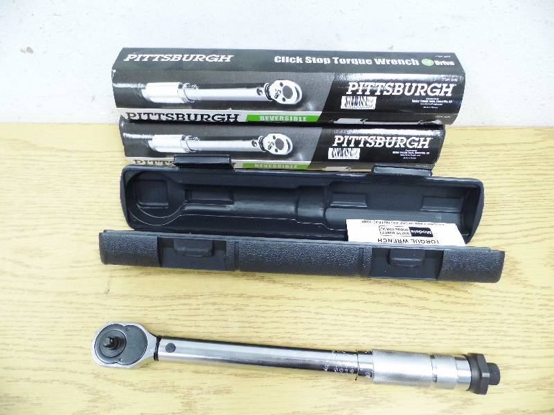 lot 13 image: 2 Torque Wrenches in Cases