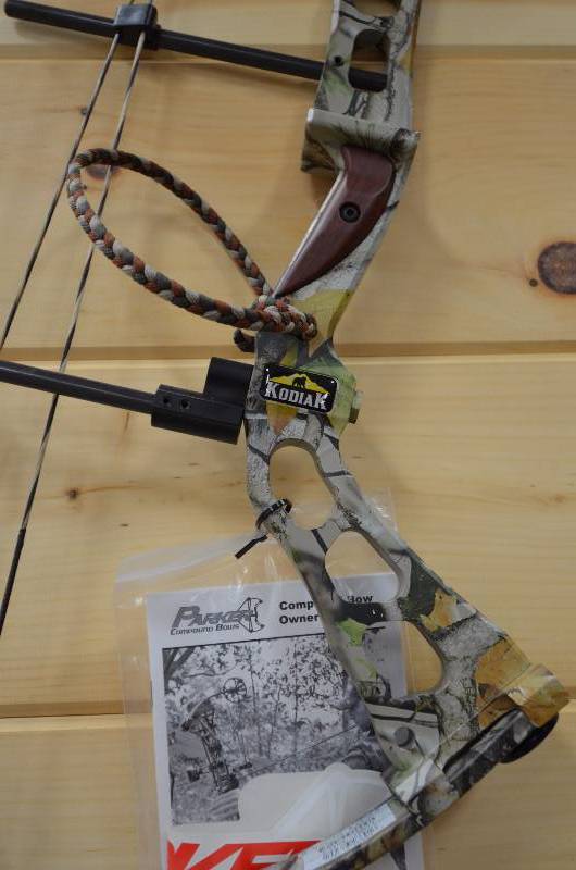 lot 8 image: Parker Bows - Kodiak
