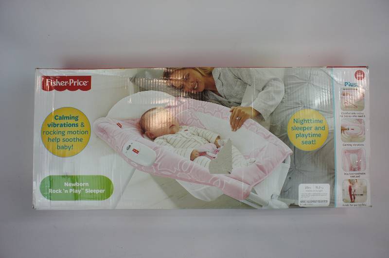 Fisher-Price Newborn Rock n Play Sleeper - Roseate Fashion