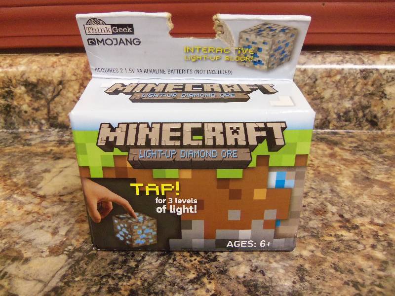 Minecraft Light-up Diamond Ore
