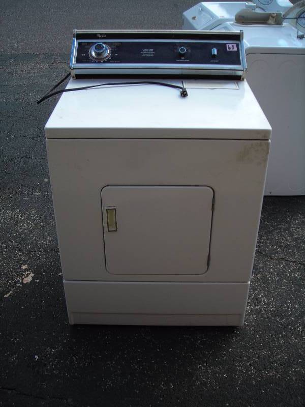 lot 60 image: Whirlpool Gas Dryer