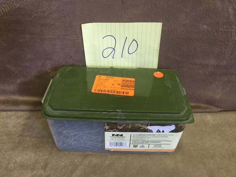 Box of Camofasteners