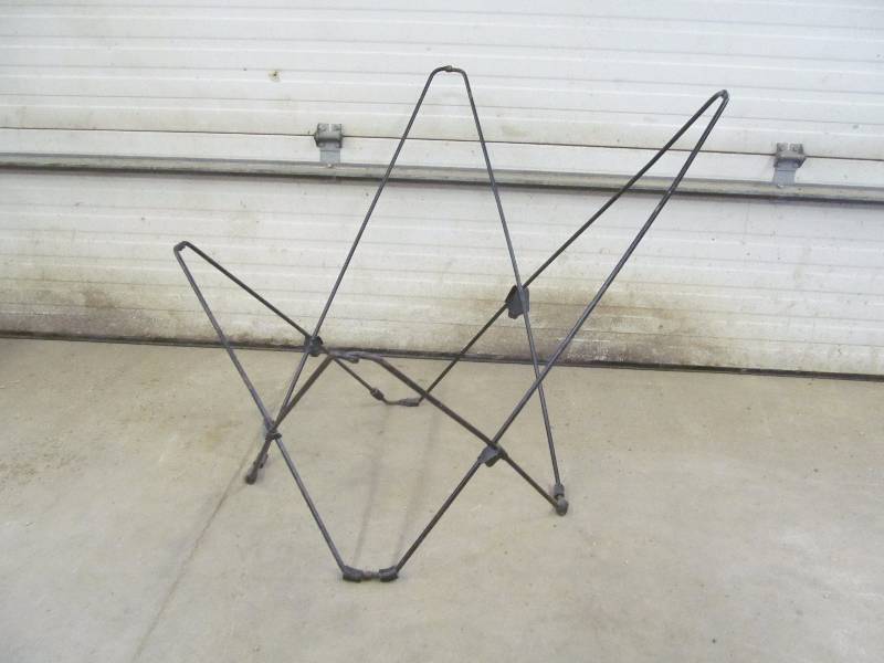 Butterfly stand