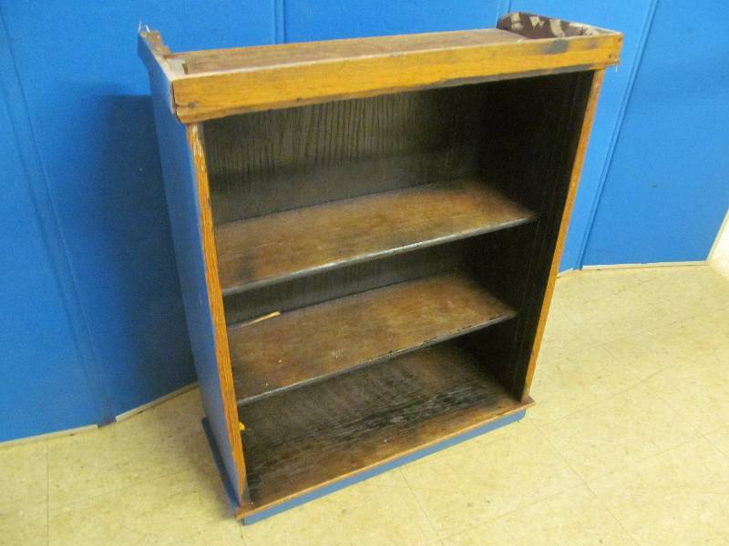 bookshelf
