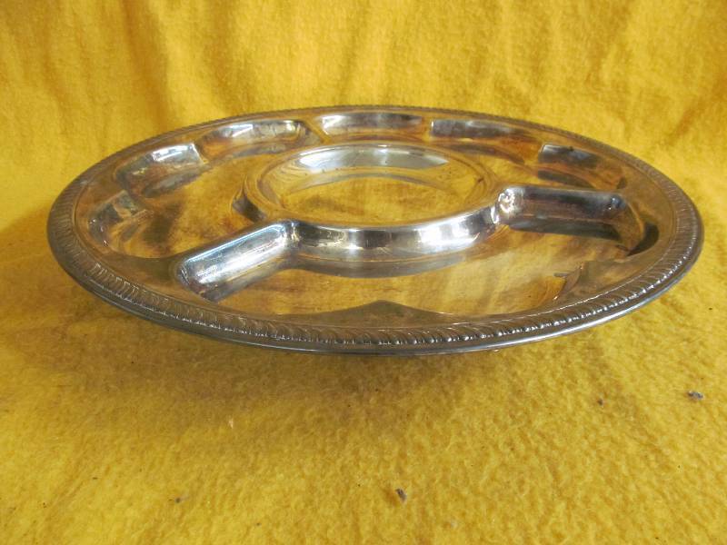 Serving tray
