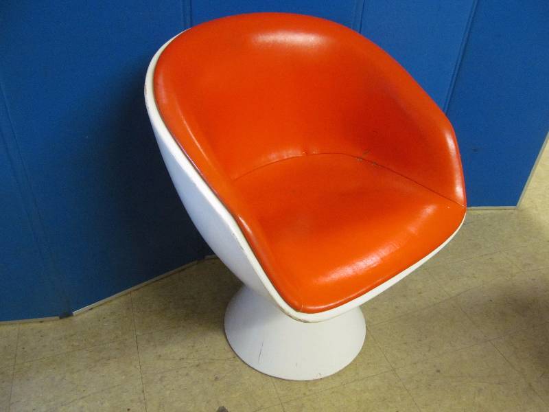 Swivel Chair
