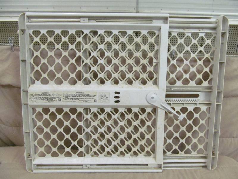 gate