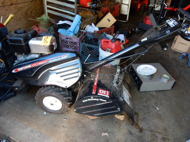 lot 8 image: Craftsman, 7HP Dual rotating Tiller