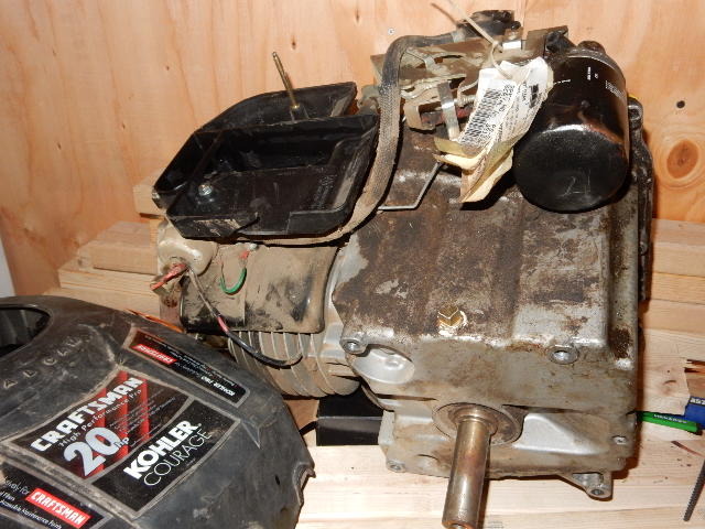 lot 13 image: Kohler Craftsman, 20 H.P. Motor.