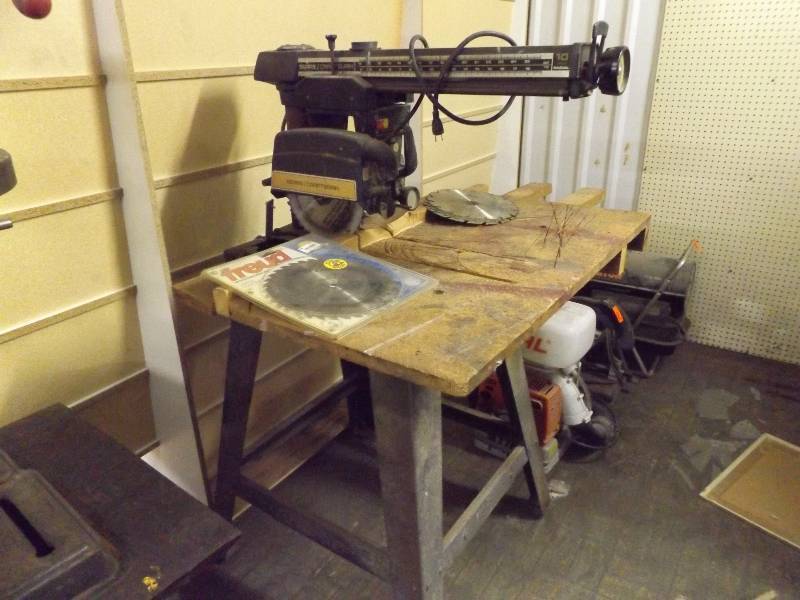 lot 254 image: Radial Arm Saw
