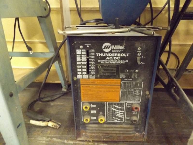lot 260 image: Welder