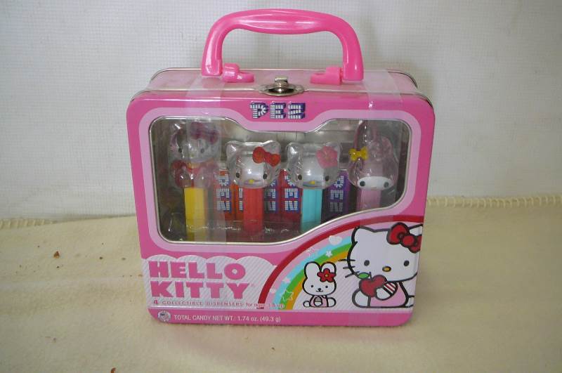 Hello Kitty Collectible Dispensers Pez