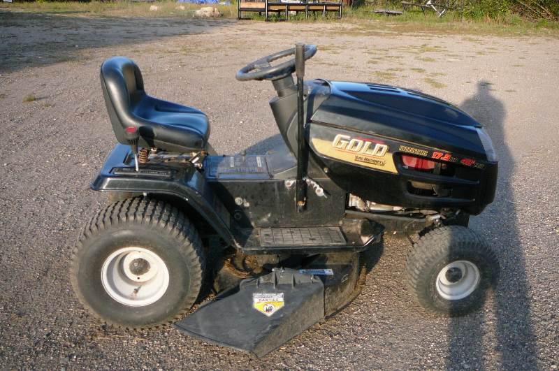 Goldyard Lawn Machine