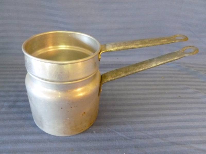 lot 54 image: Vintage Kitchen