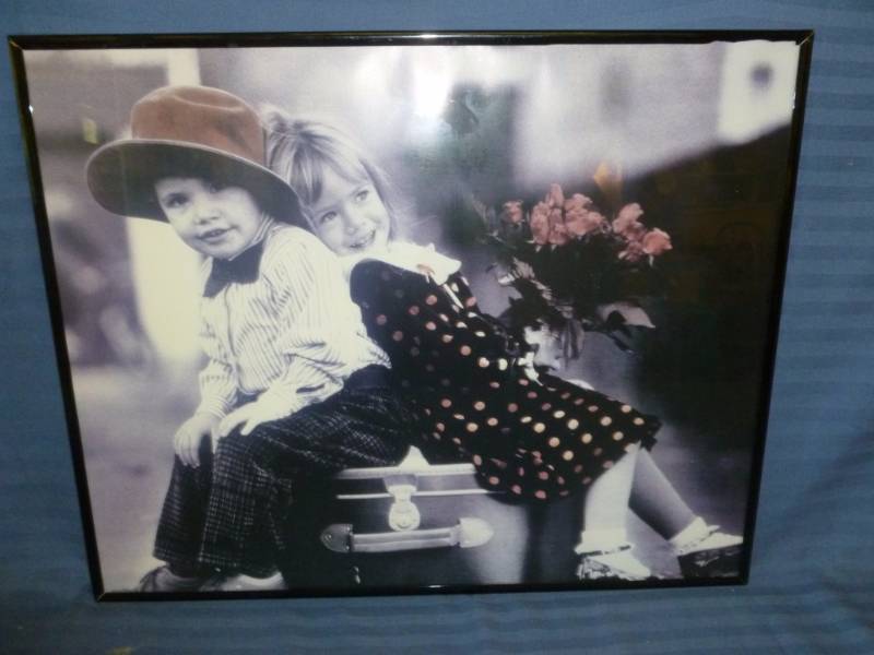 lot 76 image: Picture