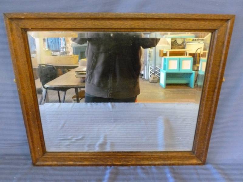 lot 115 image: Antique Mirror