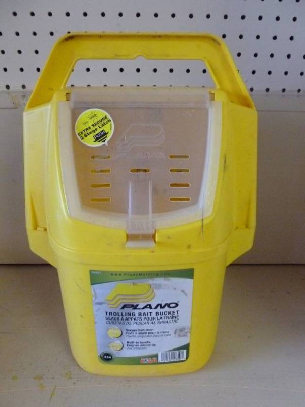 lot 147 image: Fishing