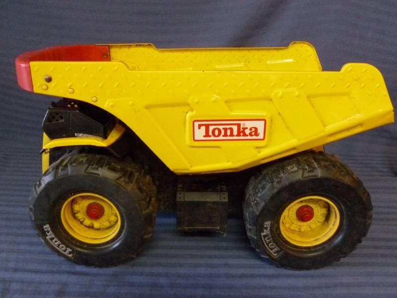 lot 200 image: Tonka