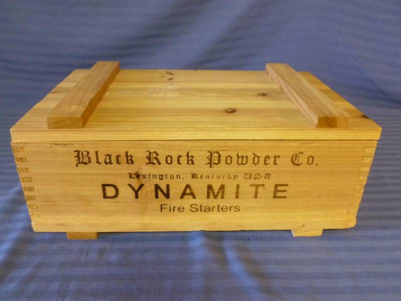 lot 209 image: Dynamite Box