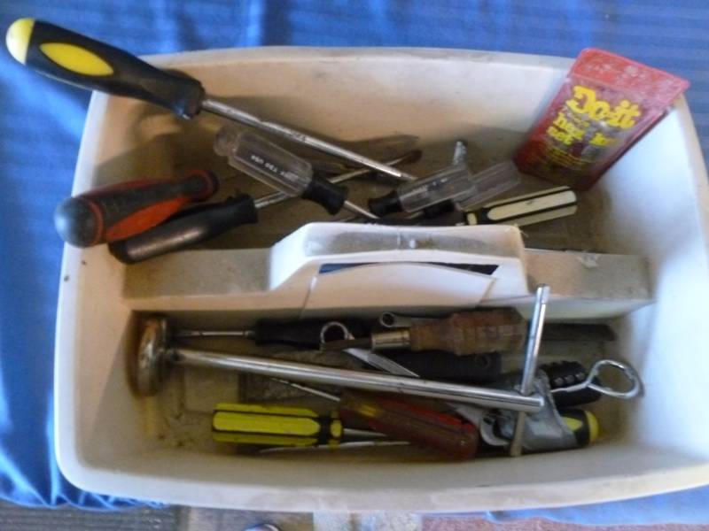 lot 220 image: Tools