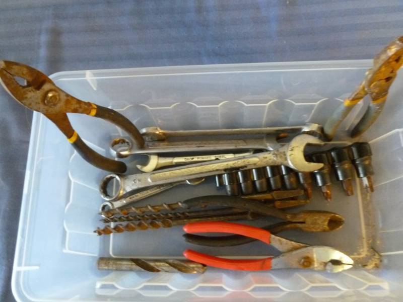 lot 221 image: Tools