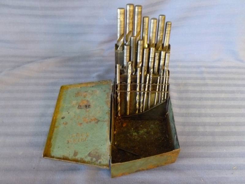 lot 230 image: Tools