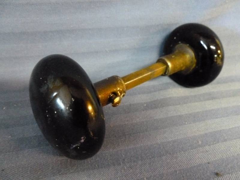 lot 235 image: Antique Doorknob
