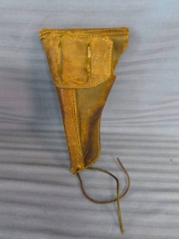 lot 263 image: Pistol Holster