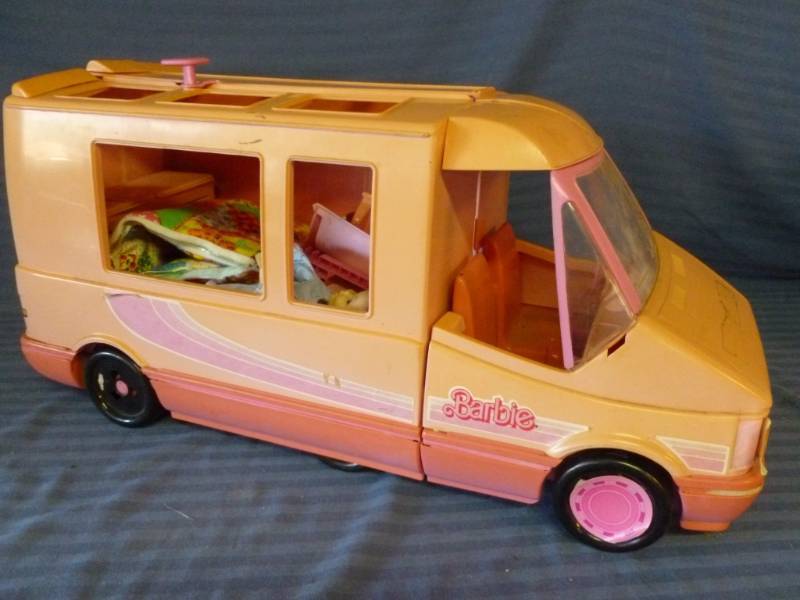 lot 299 image: Large Barbie Truck
